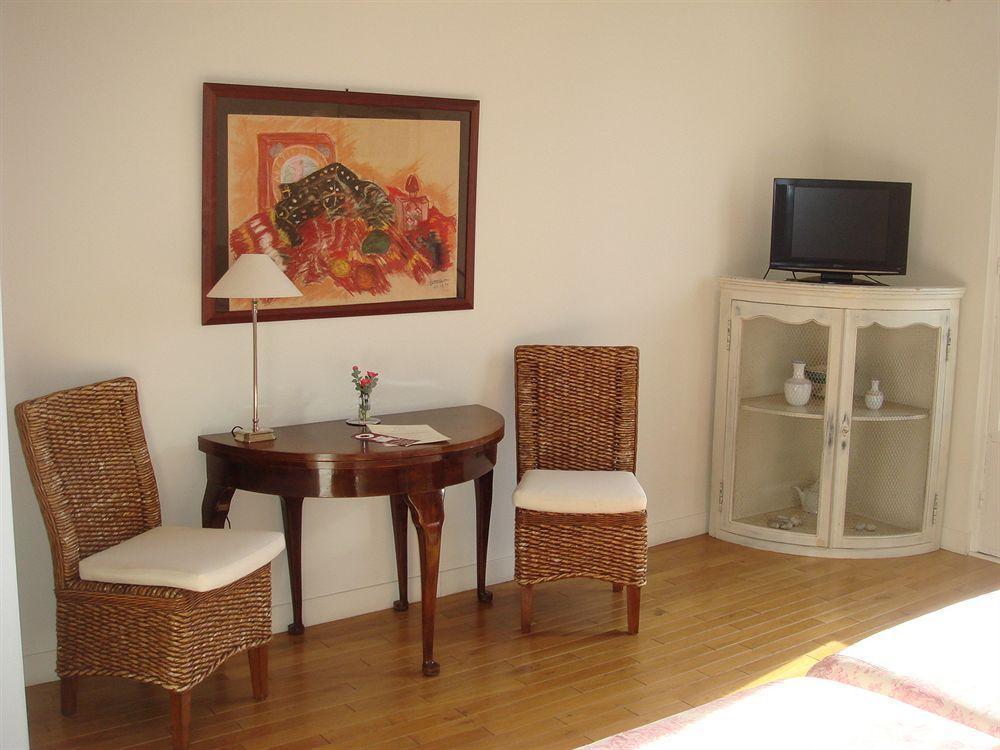 Hotel Villa Les Cygnes นีซ ภายนอก รูปภาพ